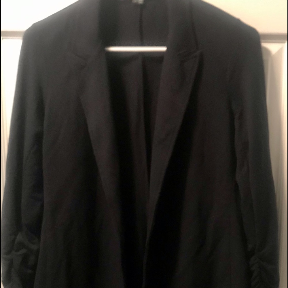 Theory black blazer sz large very nice